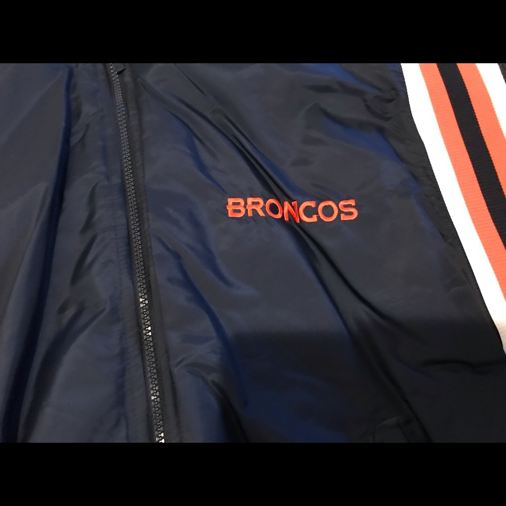 Broncos jacket - Picture 2 of 4
